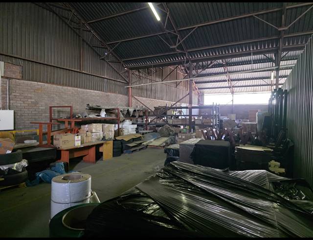 4,108M² WAREHOUSE TO LET IN ALRODE